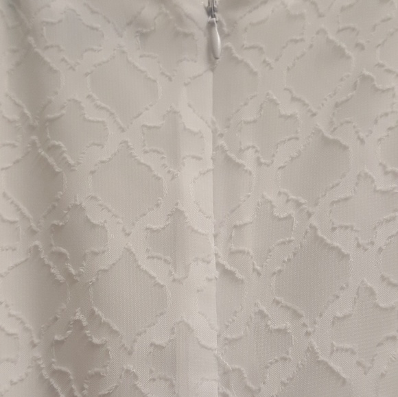 Dress - Picture 6 of 8